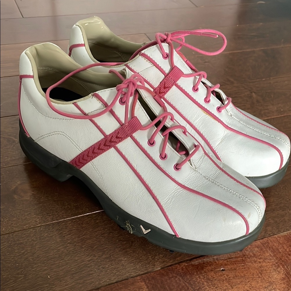 Callaway Women's White and Pink golf Shoes